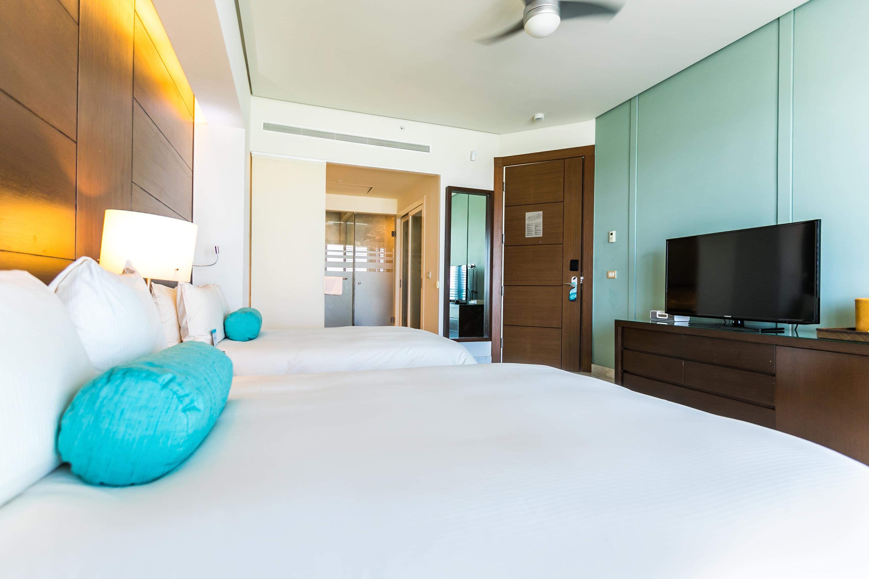 パラシオ ムンド インペリアル アカプルコ エクステリア 写真 A bedroom at the hotel
