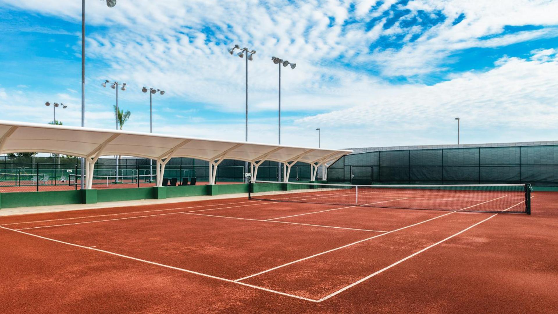 パラシオ ムンド インペリアル アカプルコ エクステリア 写真 Tennis courts at the club